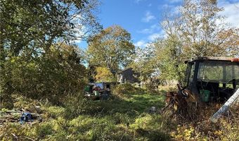 536 W Main Rd, Little Compton, RI 02837