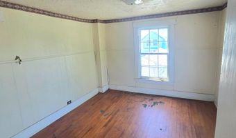 129 W Conwell, Aurora, IN 47001
