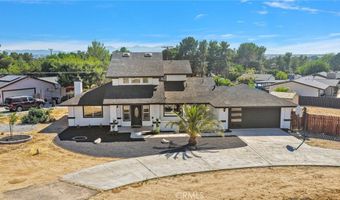 14204 Tehachapi Rd, Apple Valley, CA 92307