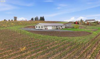 21358 OAK Ln, Aurora, OR 97002