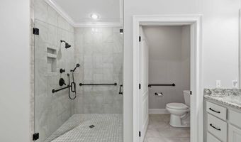 704 Shasta Dr, Albertville, AL 35950