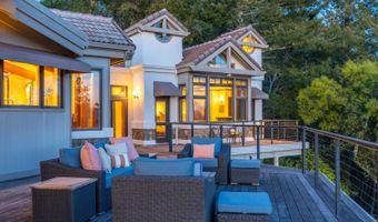 568 Sunset Dr, Angwin, CA 94508