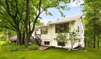5084 Woodland Ave, Bagley, MN 55803