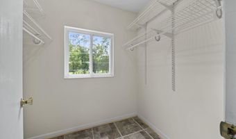 1993 Charmingfare St, Columbus, OH 43228