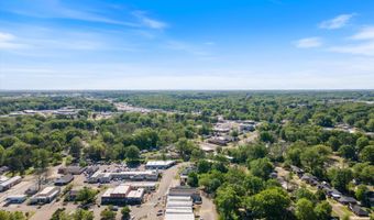 115 Public Sq A, Batesville, MS 38606