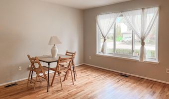 2844 Renfrew St, Ann Arbor, MI 48105