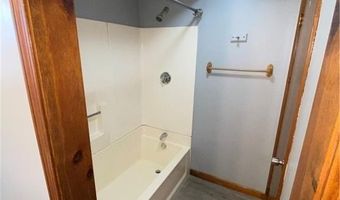 263 Bourne Ave 1B, East Providence, RI 02916