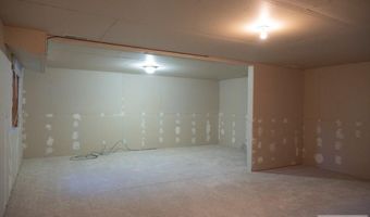 1392 Rich Ln, Blackfoot, ID 83221