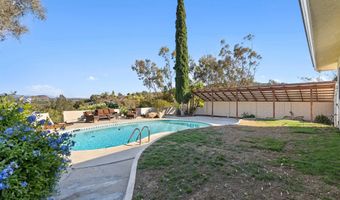 25311 Jesmond Dene Rd, Escondido, CA 92026