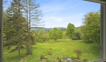 790 Rhoades Hl, Barnard, VT 05031