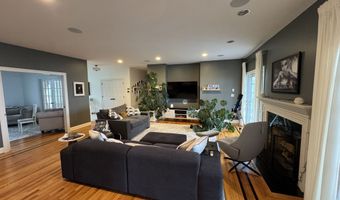 556 Hill St, Bristol, CT 06010