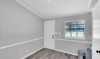 100 Chambers Dr, Alvarado, TX 76009