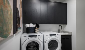 43437 MONROE CREST Ter, Ashburn, VA 20148