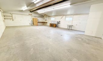 1409 S McCoy St, Aberdeen, SD 57401