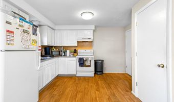 40 Agnes St, East Providence, RI 02914