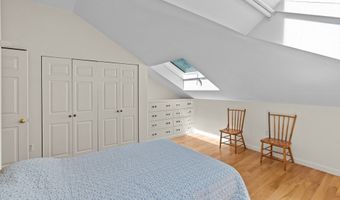 35 Nonantum St C, Boston, MA 02135