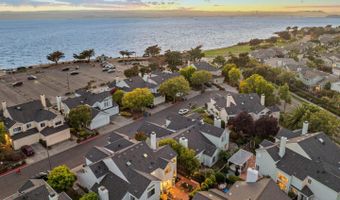 445 Mcdonnel Rd, Alameda, CA 94502