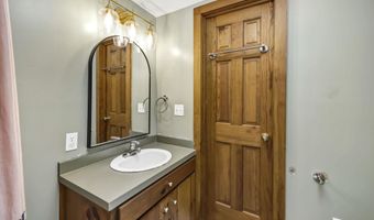 181 Frost Rd, Camden, SC 29020