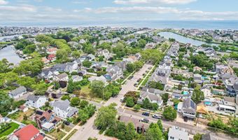 601 6th Ave, Belmar, NJ 07719