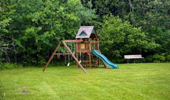 3 Forest Depths Rd, Beaver Cove, ME 04441