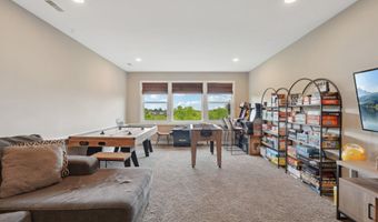574 Ravensridge Ct, Alexandria, KY 41001