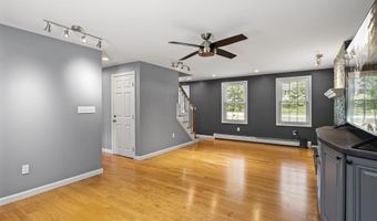 44 McQuade Brook Rd, Bedford, NH 03110
