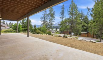 16688 E Waller Rd, Bayview, ID 83803