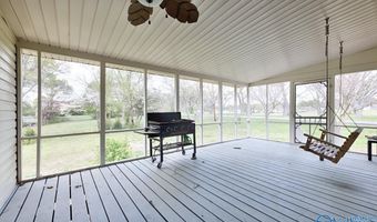 744 4th Ave NW, Arab, AL 35016