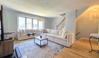 9 ELNA Ct, Bayonne, NJ 07002