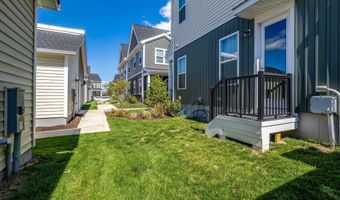 25524 RED CHERRY Dr, Aldie, VA 20105