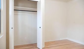 3017 Frontier Ave NE, Albuquerque, NM 87106