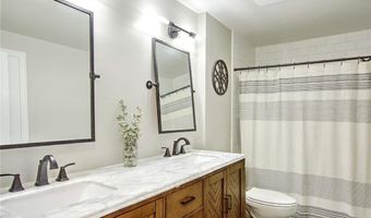 62 Meadowcrest Dr, Cumberland, RI 02864