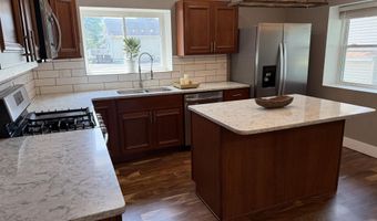 1302 Barnes St, Albion, MI 49224