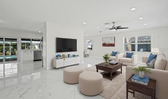 1024 SPINDLE PALM Way, Apollo Beach, FL 33572