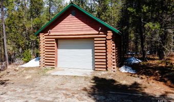 10390 Gamann Dr, Cascade, ID 83611