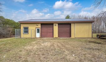 404 174th St, Amery, WI 54001