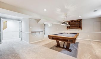 8201 HECTIC HILL Ln, Rockville, MD 20854