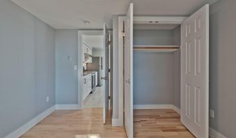50 Elm St, Bath, ME 04530