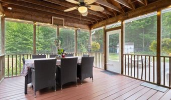 4 Dunnmoore Dr, Bow, NH 03304