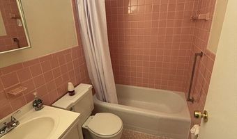 90 Washington Park Dr 1, Andover, MA 01810