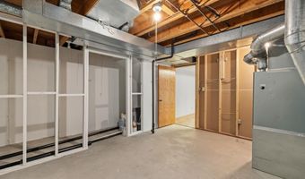 207 CARLSON St, Cheyenne, WY 82009