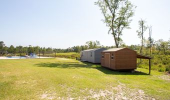 928 McBride St Ext, Ailey, GA 30410