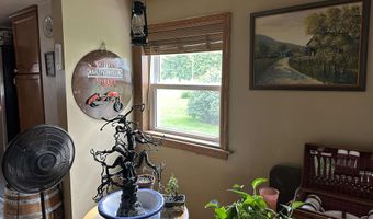 906 Linn St, Atlantic, IA 50022