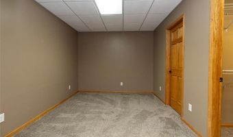 12997 Garvin Brook Ln, Apple Valley, MN 55124