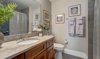 1600 CLARENDON Blvd W108, Arlington, VA 22209