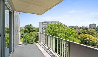 8315 N BROOK Ln 2-806, Bethesda, MD 20814