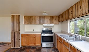 12 Ray St, Keene, TX 76059