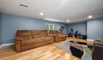 475 Ten Rod Rd, Exeter, RI 02822