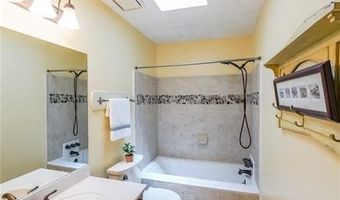1046 SUMMER HILL Ct NW, Acworth, GA 30102