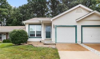 530 Spring Glen Dr, Ballwin, MO 63021